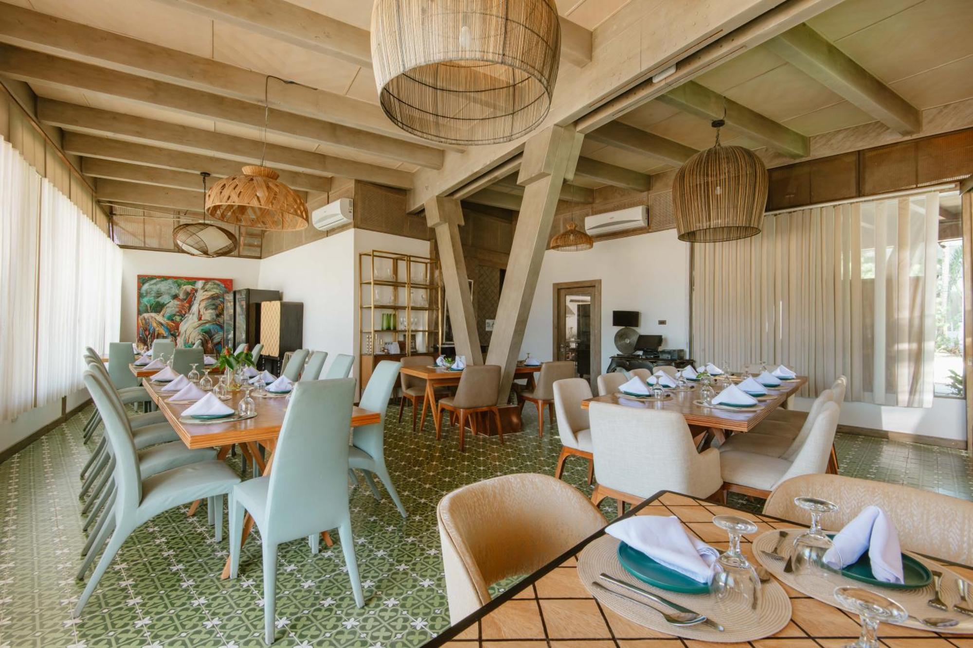 Asmara Urban Resort & Lifestyle Village Powered By Aston 宿务 外观 照片