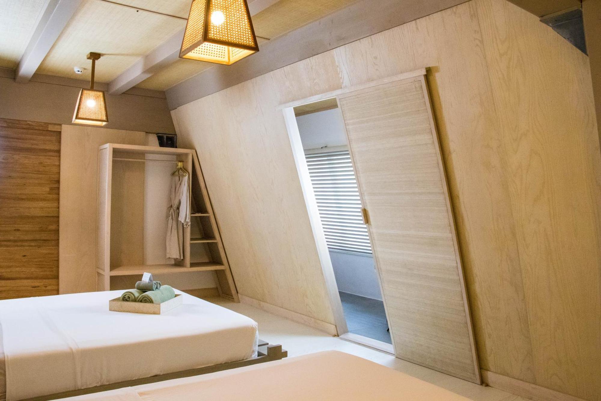 Asmara Urban Resort & Lifestyle Village Powered By Aston 宿务 外观 照片