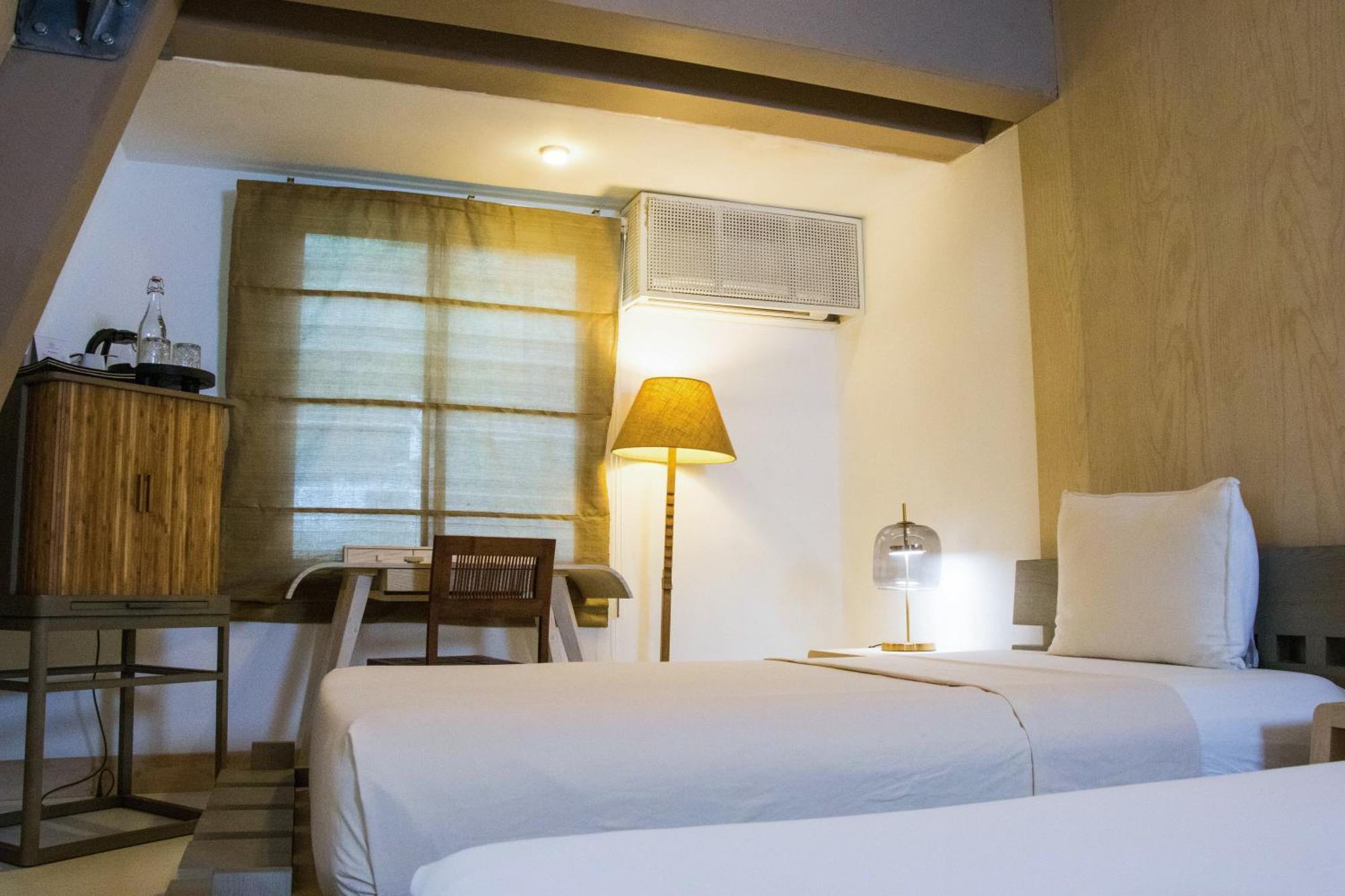 Asmara Urban Resort & Lifestyle Village Powered By Aston 宿务 外观 照片