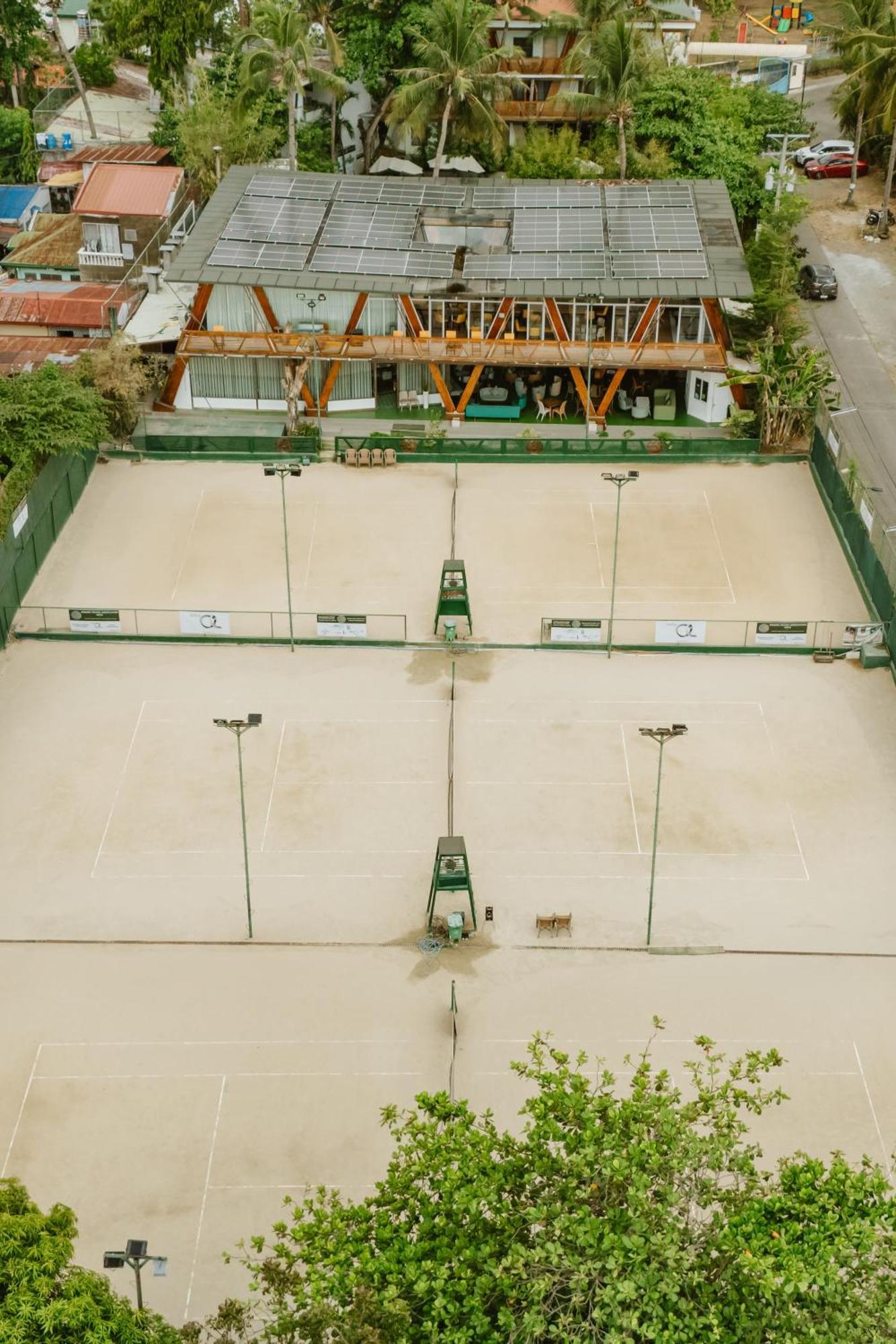 Asmara Urban Resort & Lifestyle Village Powered By Aston 宿务 外观 照片